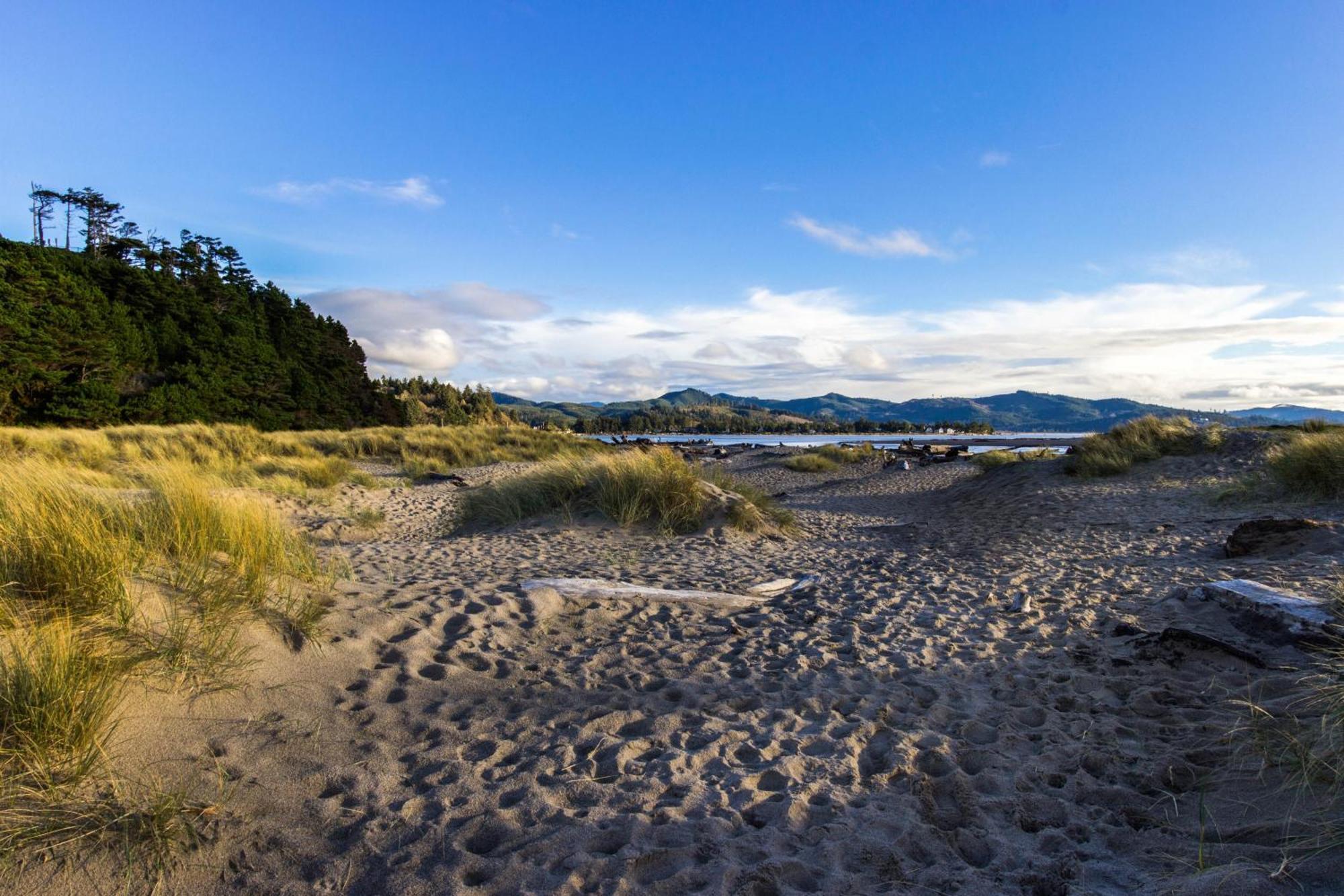 Waters Edge Appartement Salishan Beach Kamer foto